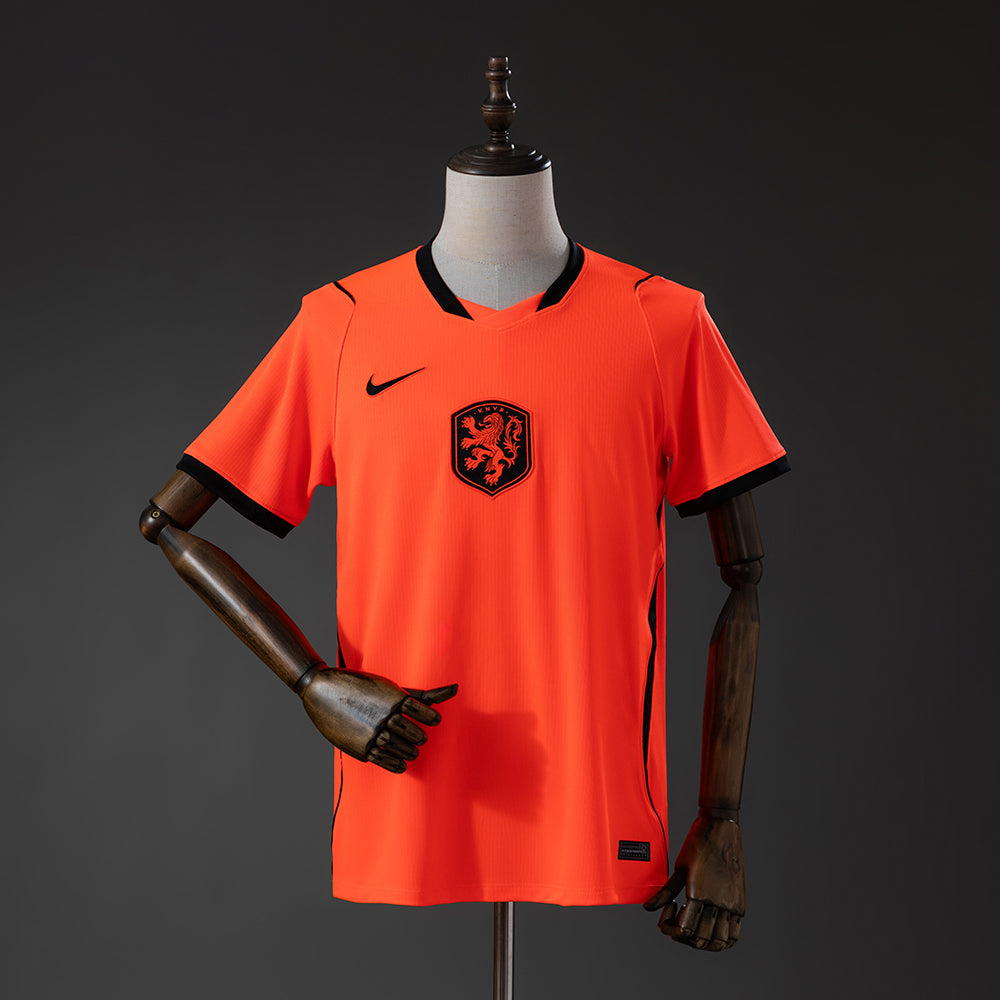 Pays-Bas domicile 26/27 version Fan