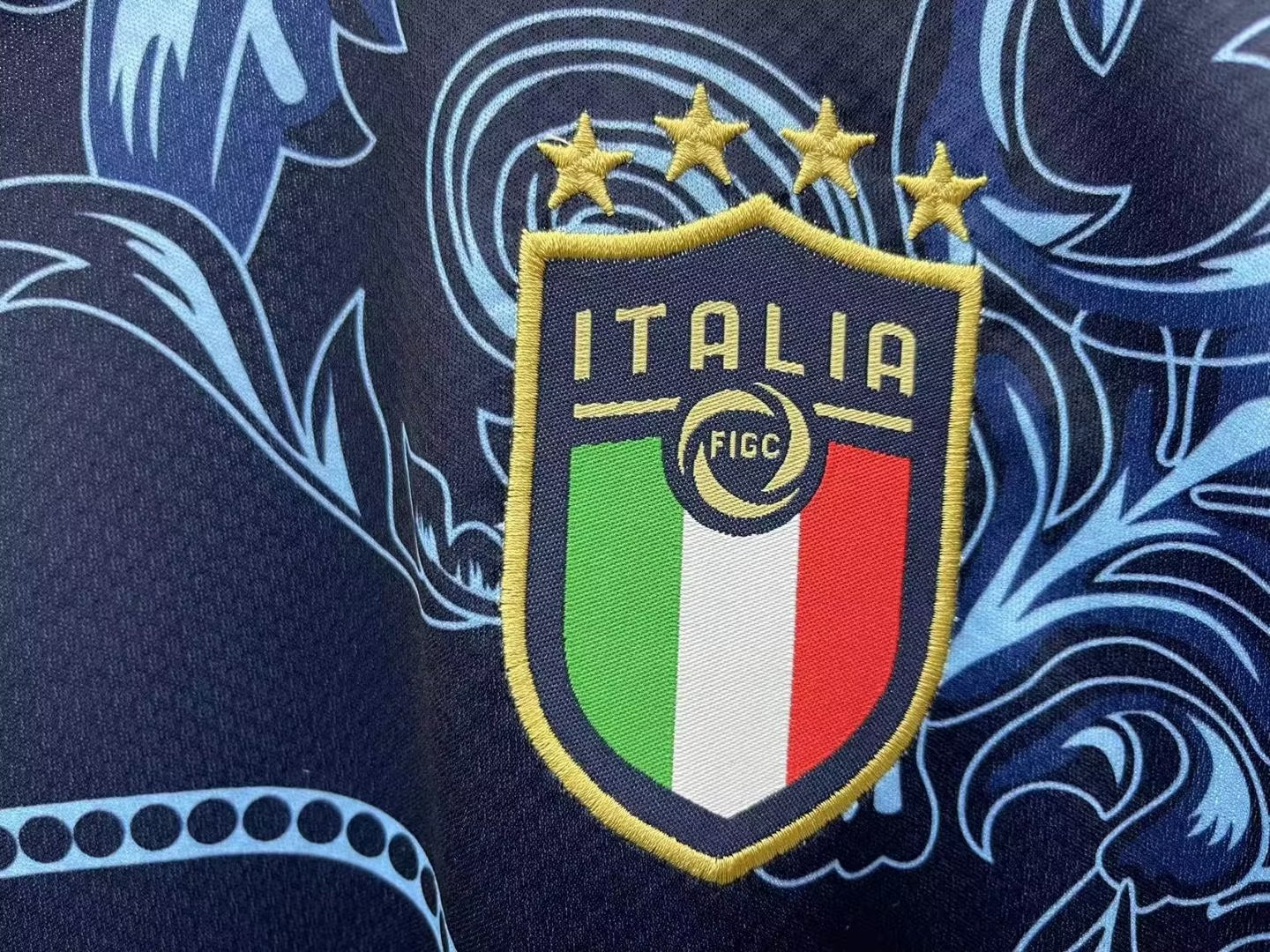 MAILLOT ITALIE CONCEPT EDITION VERSACE BLEU