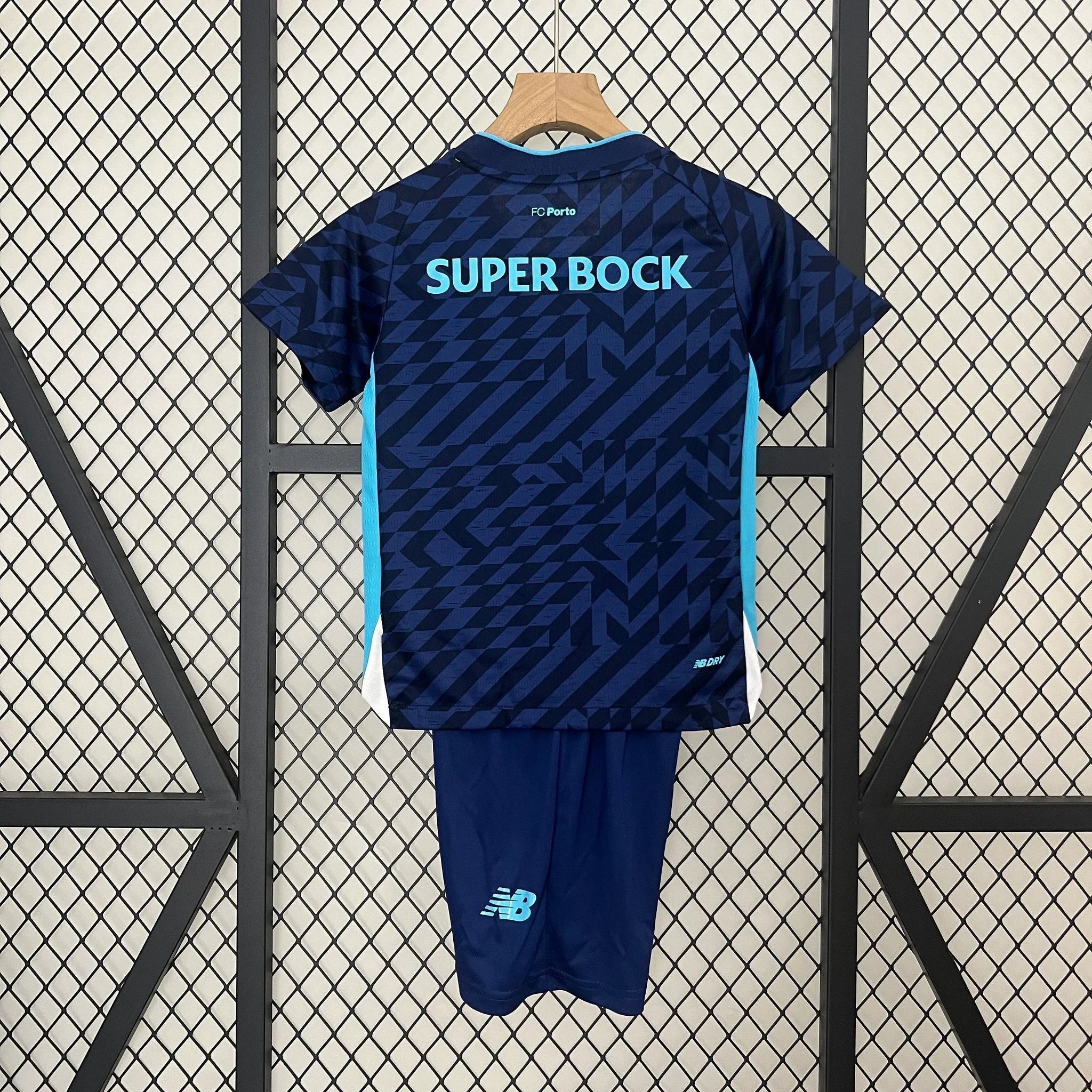 Kit Enfant Porto 2024-25