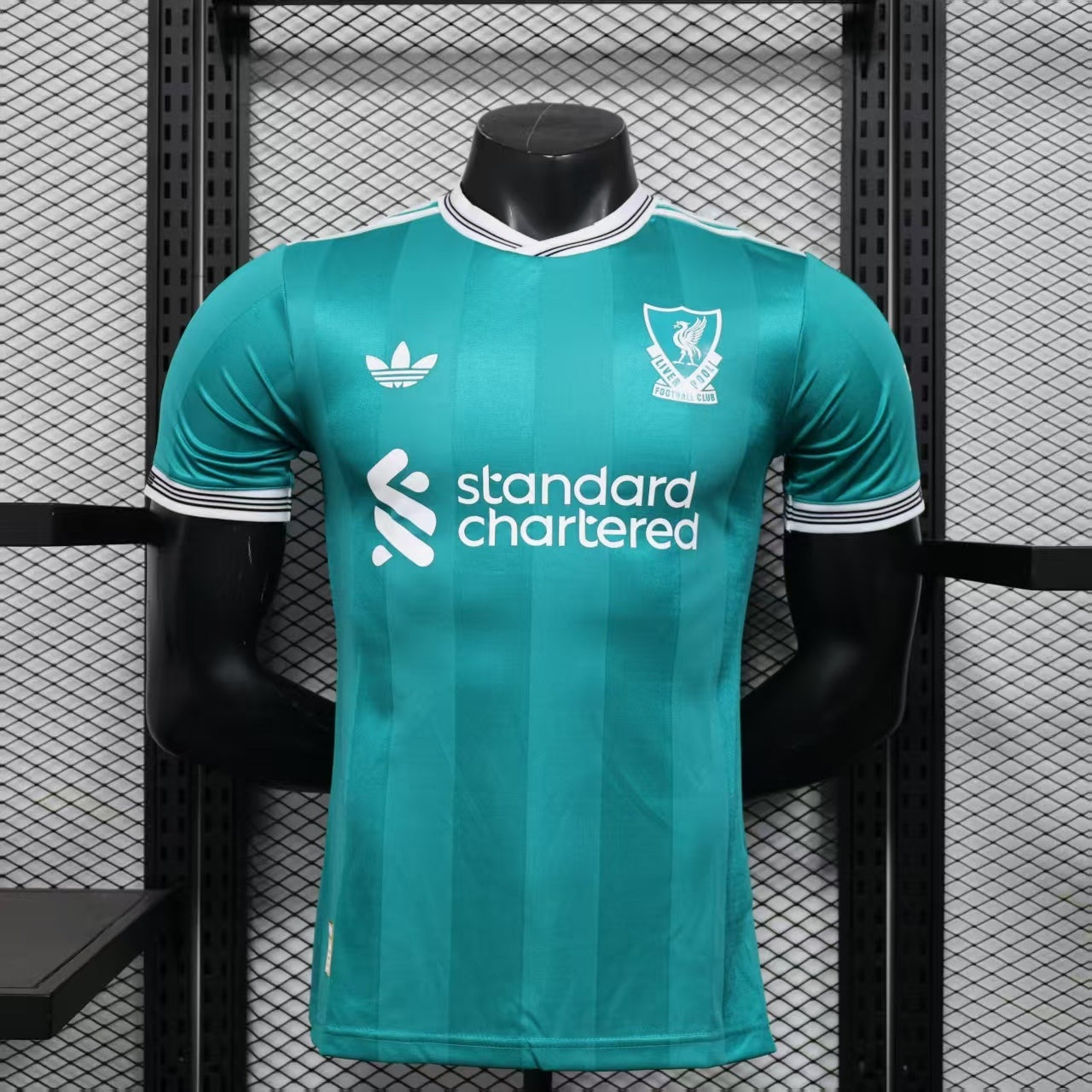 Liverpool Third 25/26 version Pro
