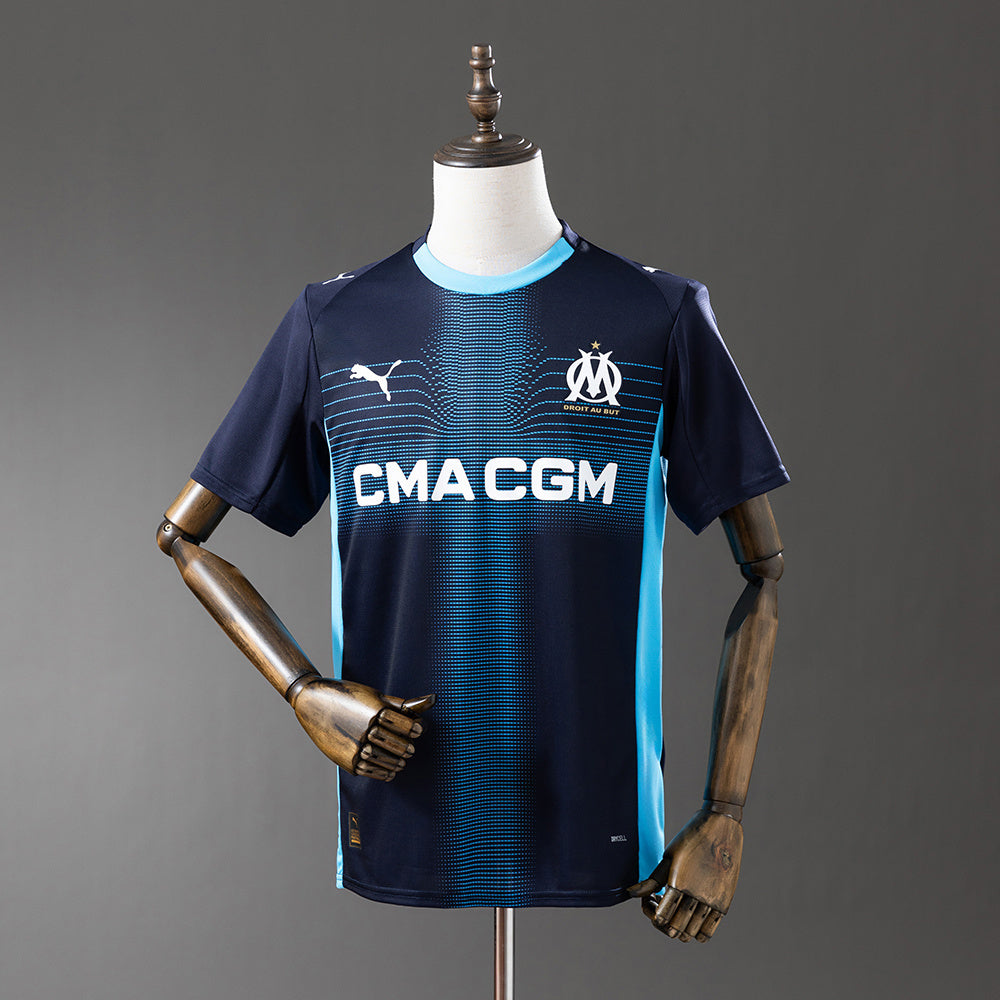 OM Extérieur 25/26 version Fan