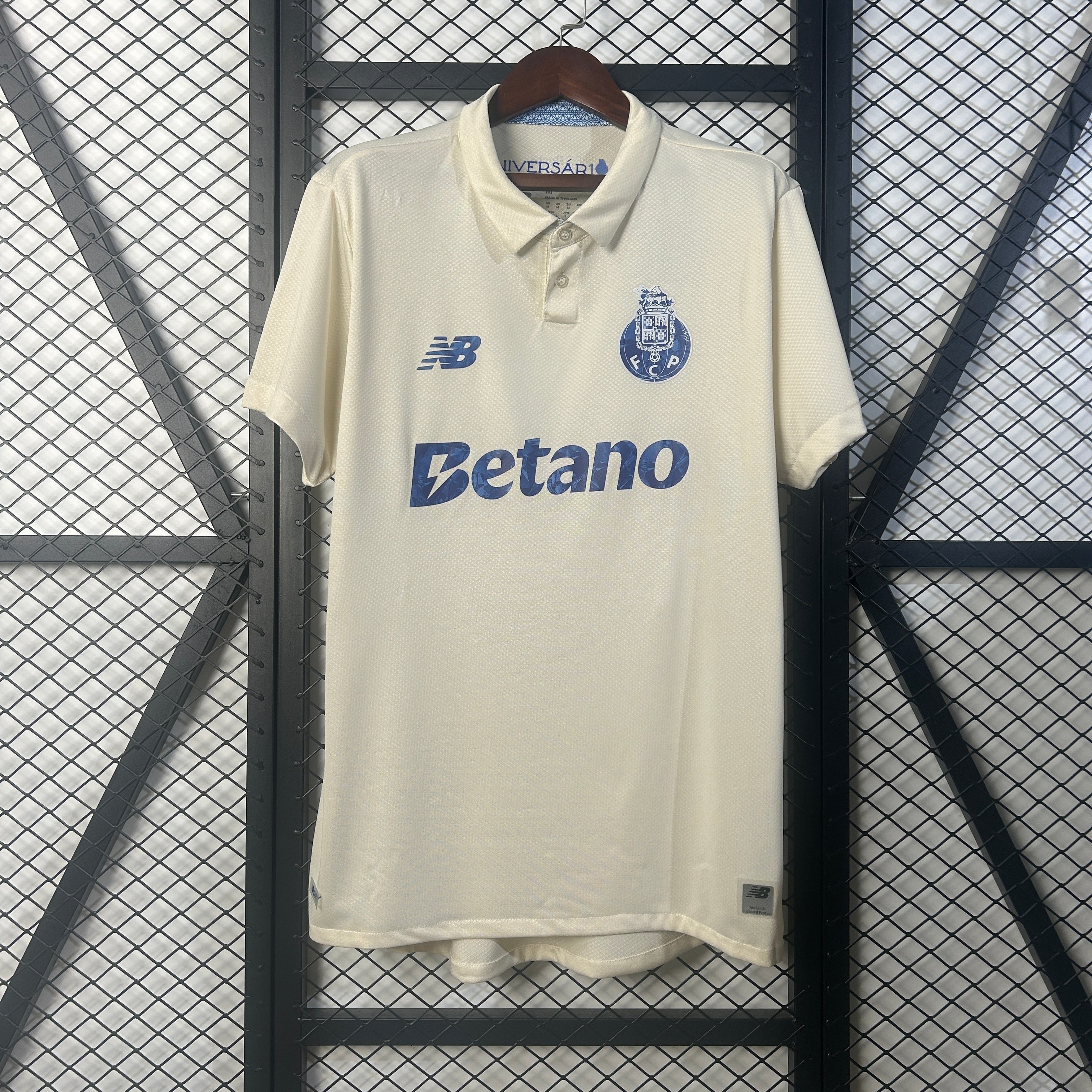 Porto extérieur 25/26 version Fan