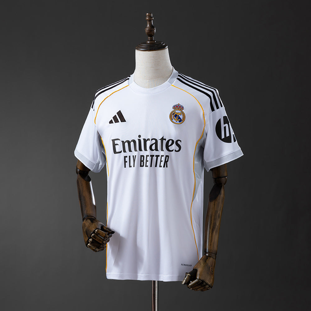 Real Madrid Domicile 25/26 version Fan